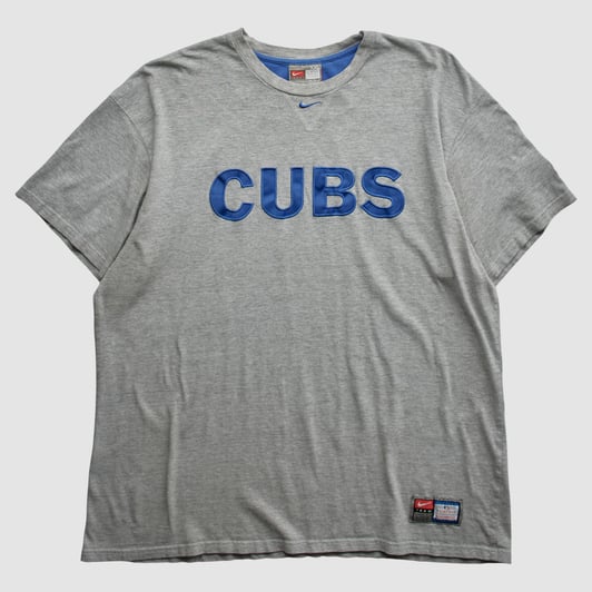 Chicago Cubs Nike 2000s T-shirt - Gray - 2XL by Fanatics Real Vintage