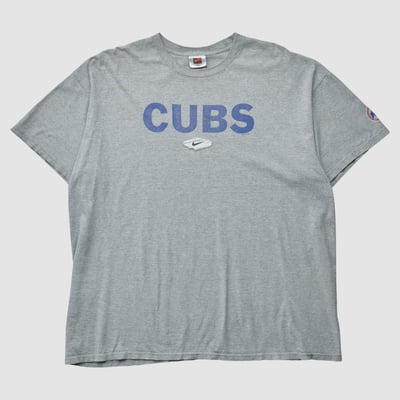 Chicago Cubs Nike 2000s T-shirt - Heather Gray - 2XL by Fanatics Real Vintage