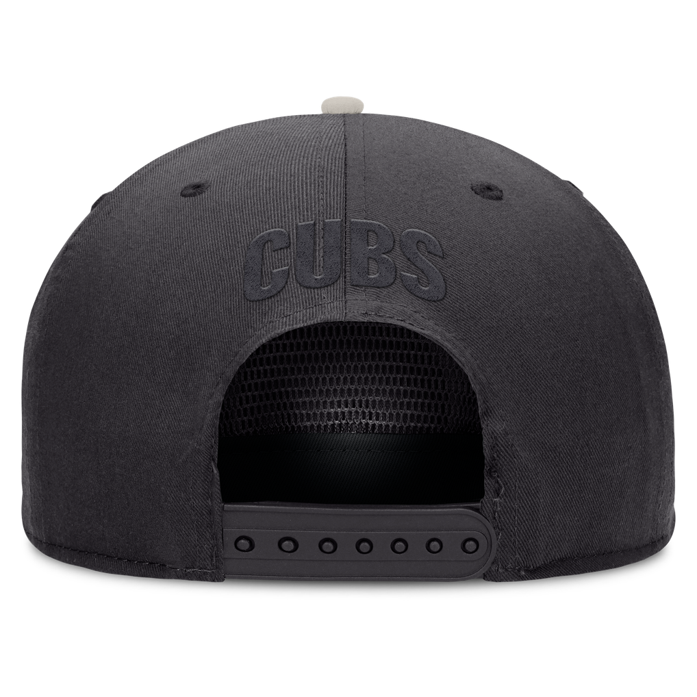 Chicago Cubs Fanatics Gapper Snapback Hat - Graphite