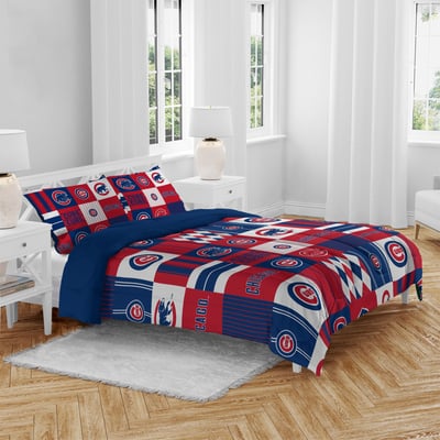 Chicago Cubs Pegasus Patchwork Plaid Three-Piece Full/Queen Bed in a Bag Set
