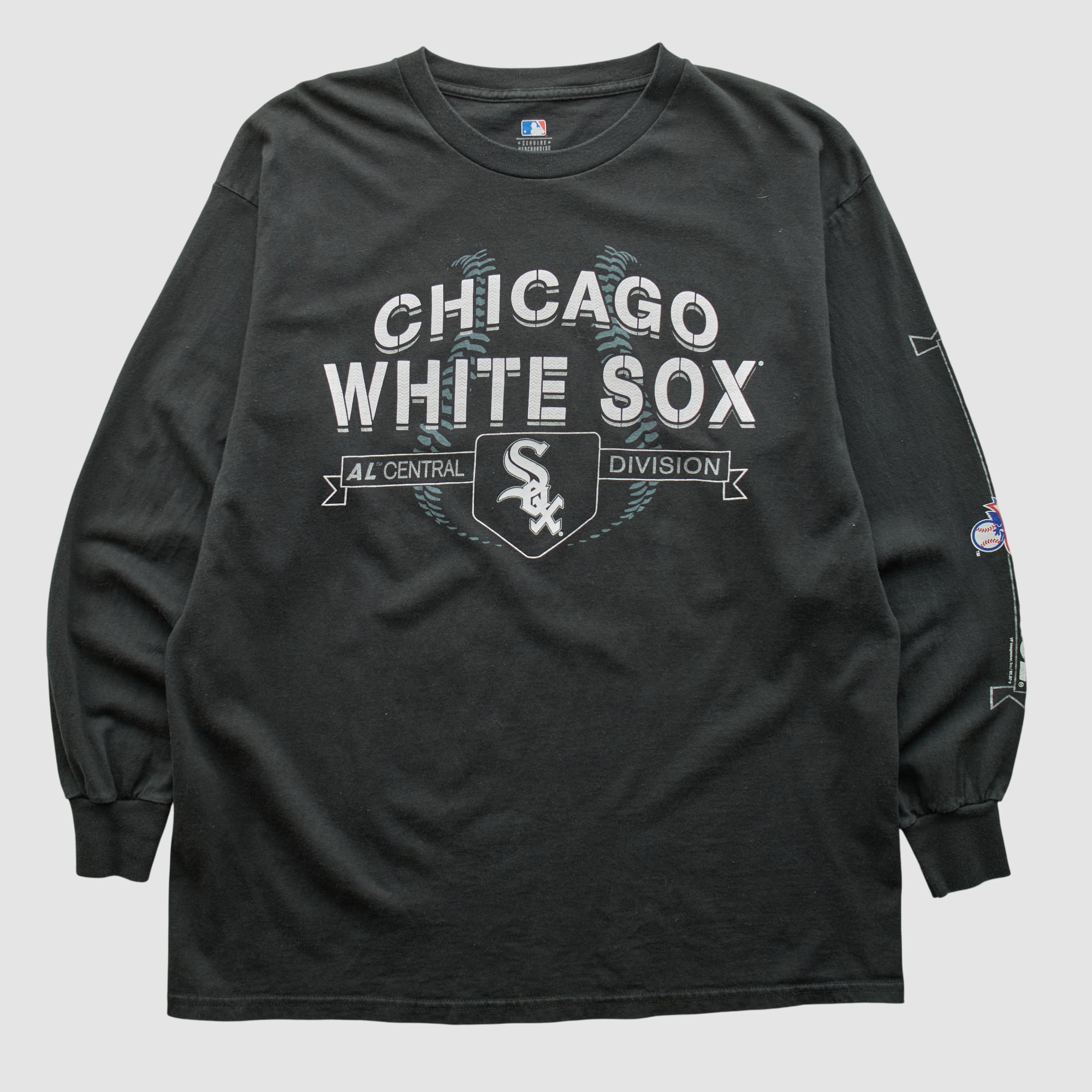 Chicago White Sox Genuine Merchandise 2000s Long Sleeve T-shirt 