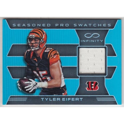 2016 Panini Infinity Seasoned Pros Swatches #39 Tyler Eifert