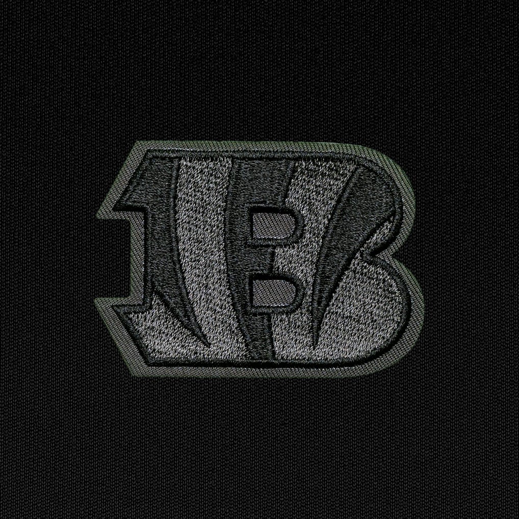 Cincinnati Bengals Antigua Tonal Logo Tribute Quarter-Zip Pullover Top - Black