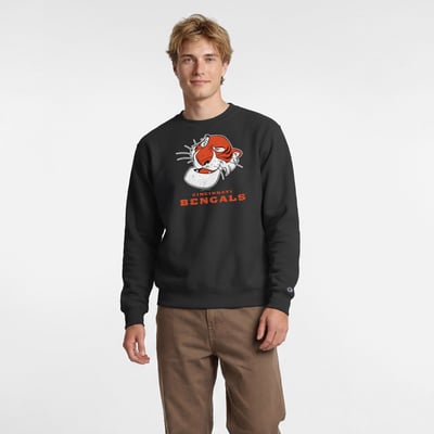 Cincinnati Bengals Disney x Champion Shere Khan Powerblend Sweatshirt - Black