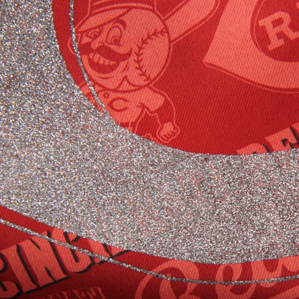 Cincinnati Reds 18'' x 12.5'' Double-Sided Glitter Suede Garden Flag