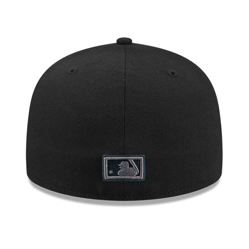 Men's Cincinnati Reds New Era Black Color Pop 59FIFTY Fitted Hat