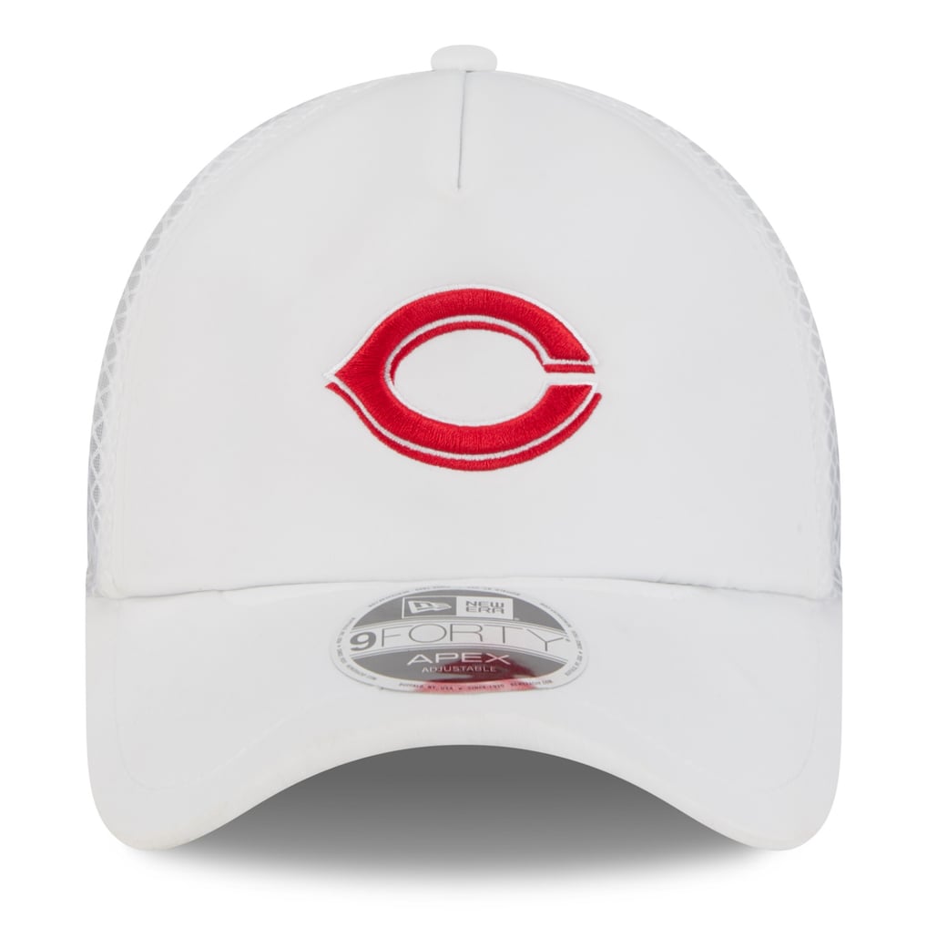 Cincinnati Reds New Era 2026 Batting Practice Apex 9FORTY Adjustable Trucker Hat - White