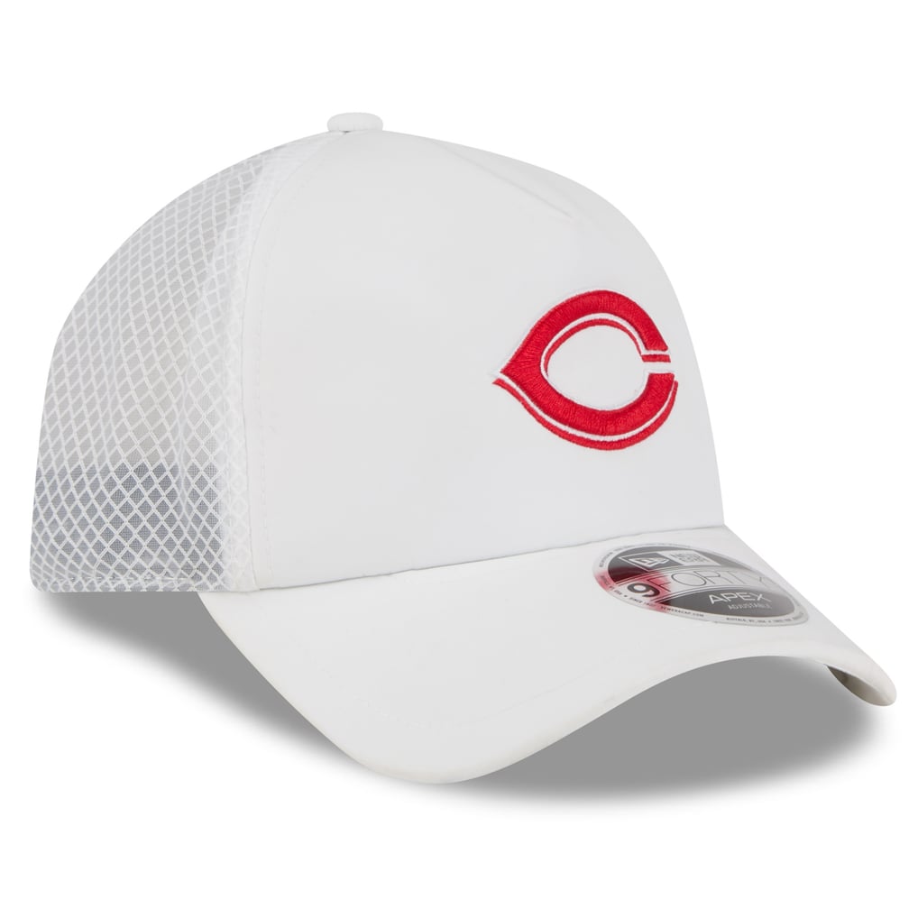 Cincinnati Reds New Era 2026 Batting Practice Apex 9FORTY Adjustable Trucker Hat - White
