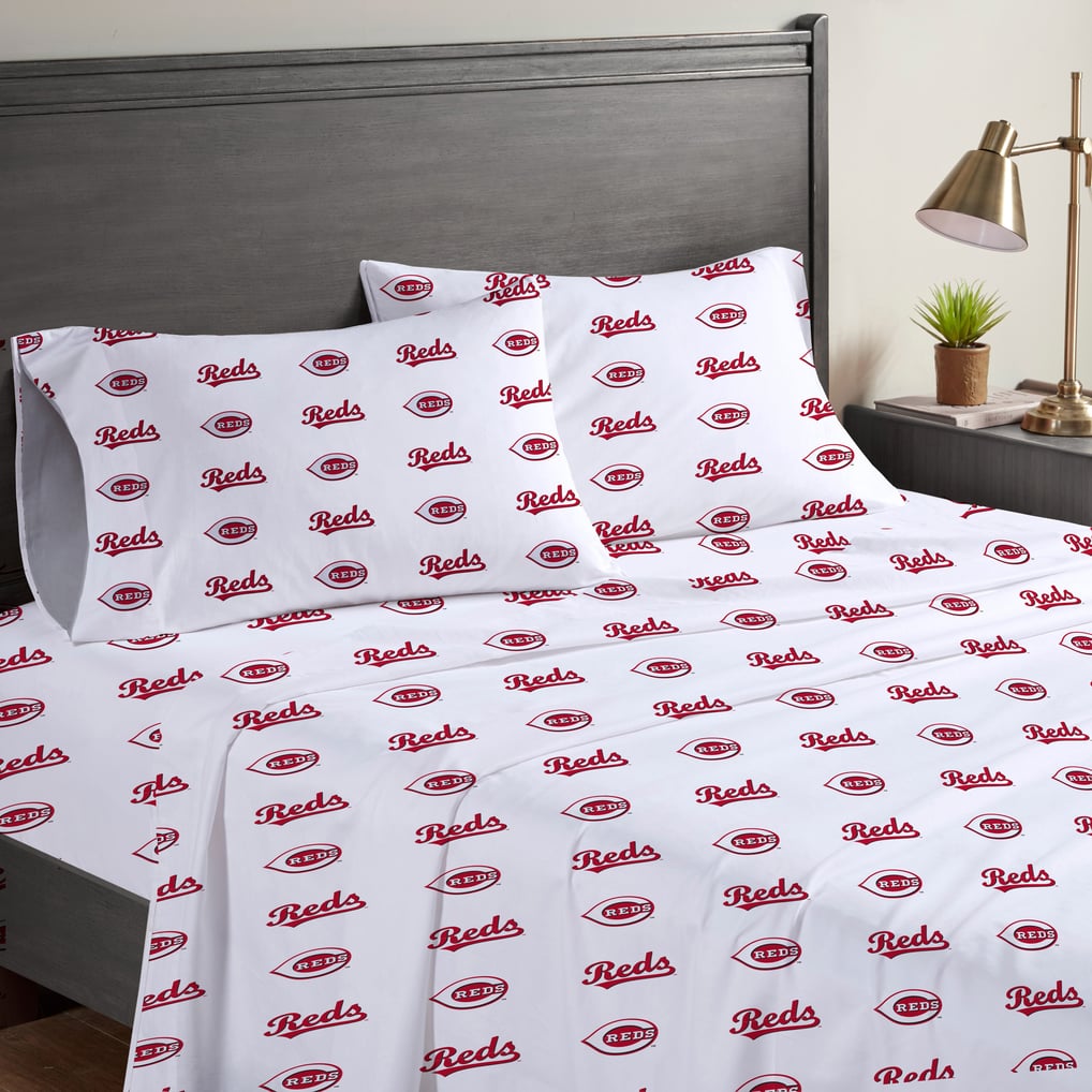 Cincinnati Reds Pegasus Four-Piece Queen Sheet Set