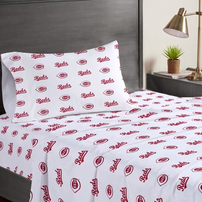 Cincinnati Reds Pegasus Three-Piece Twin Sheet Set