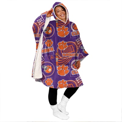 Clemson Tigers Pegasus Mashup 50" x 70" Bloncho Sherpa Fan Cape