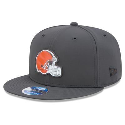 Cleveland Browns New Era 2026 Sideline Cold Weather  9FIFTY Snapback Hat - Charcoal