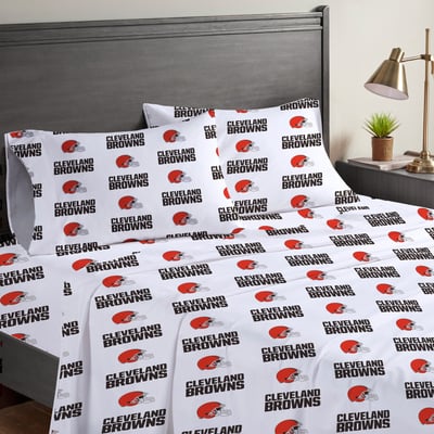 Cleveland Browns Pegasus Four-Piece Full Sheet Set