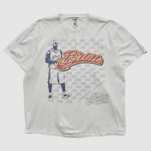 LeBron James UNK 2010s T-shirt - White - XL by Fanatics Real Vintage