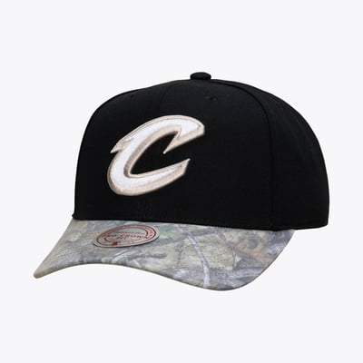  Cleveland Cavaliers Mitchell & Ness Midnight Timber Pro Crown Snapback Hat - Black/Camo