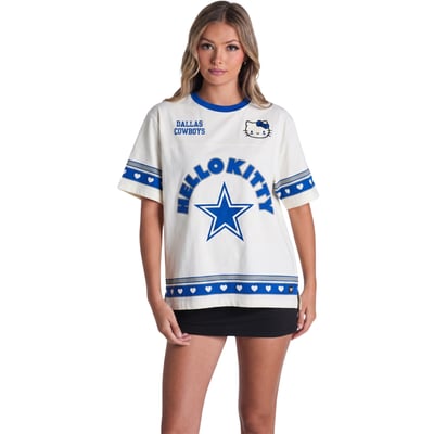 Dallas Cowboys The Wild Collective x Hello Kitty Women's Oversized T-Shirt - Cream