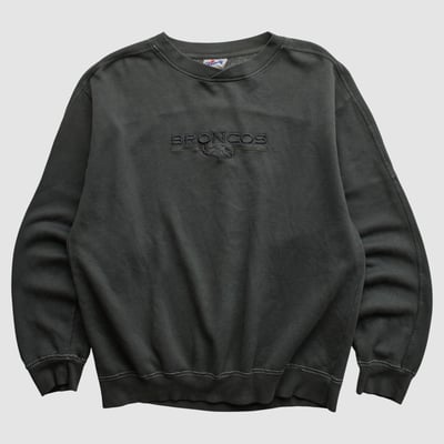 Denver Broncos Majestic 2000s Pullover Sweatshirt - Charcoal - M by Fanatics Real Vintage