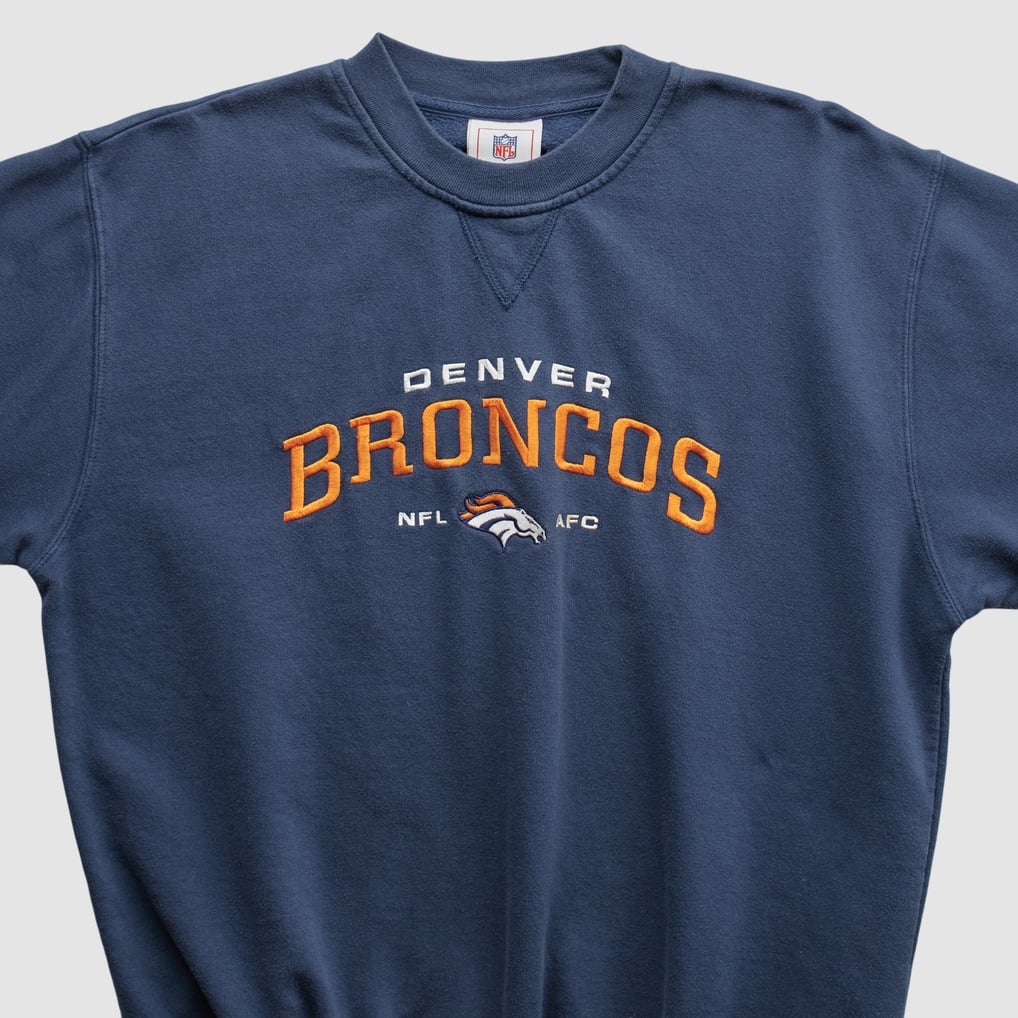 Denver Broncos NFL 2000s Pullover Sweatshirt - Navy - M by Fanatics Real Vintage