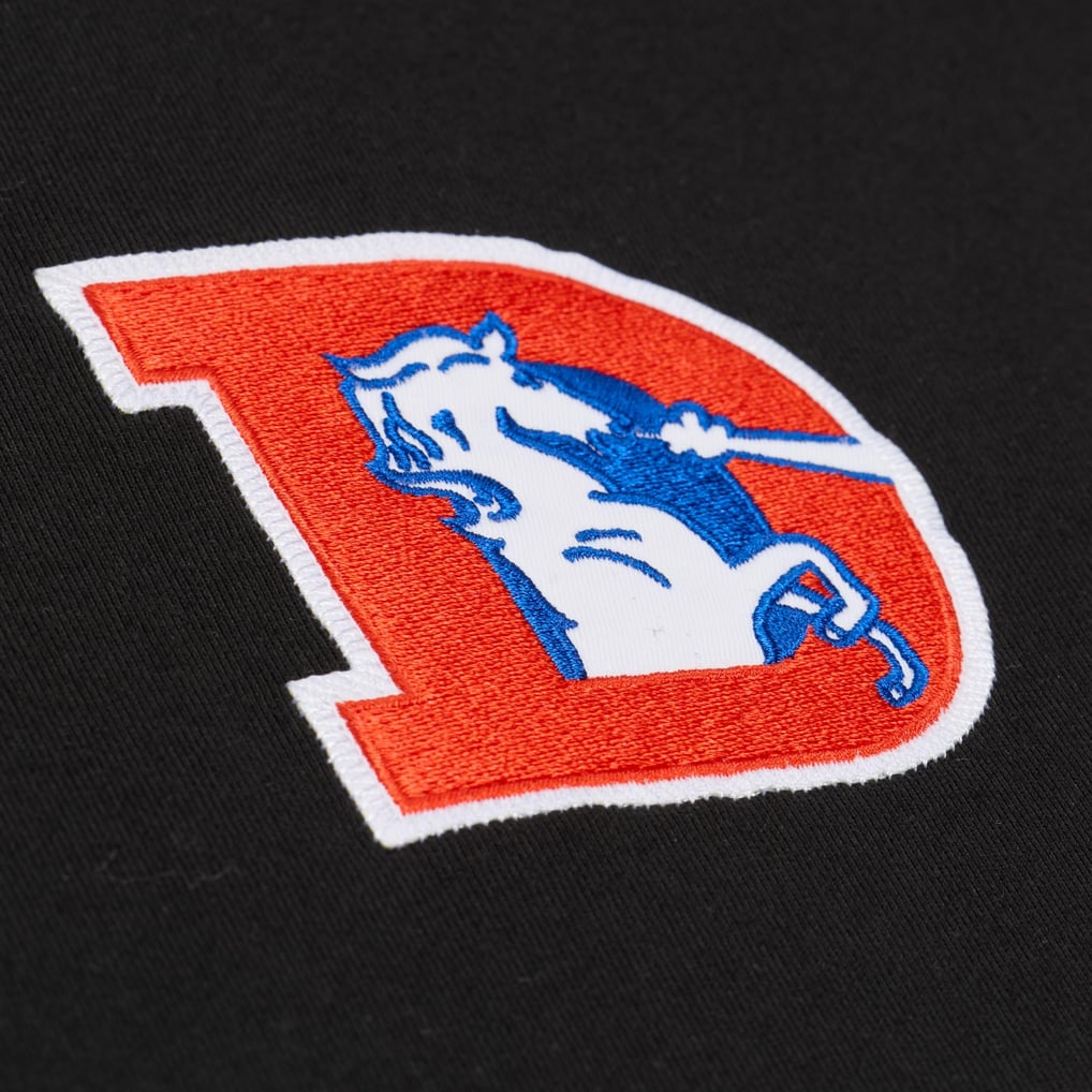 Men's Mitchell & Ness John Elway Black Denver Broncos Retired Solo Player T-Shirt