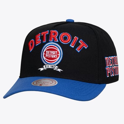 Detroit Pistons Mitchell & Ness True Legacy Pro Snapback Hat - Black