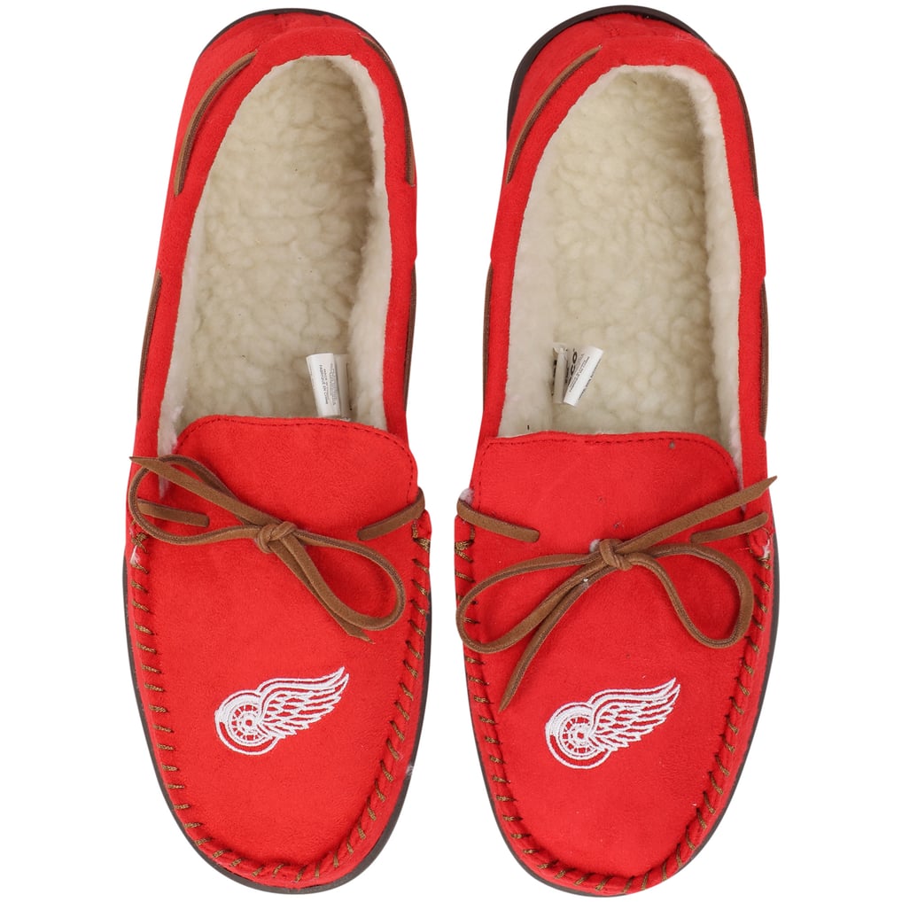 Custom Painted Detroit Red Wings Red Head Brand Moccasin Slippers Size 12 Detroit Red Wings apparel: Hey Dude fur-lined shoes now  main image 2