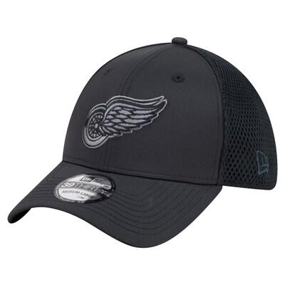  Detroit Red Wings New Era Blackout 39THIRTY Flex Fit Hat - Black