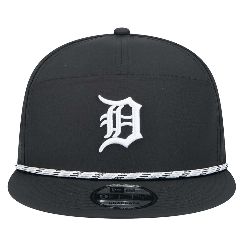 Men's Detroit Tigers New Era Black Laser Cut 9FIFTY Snapback Hat