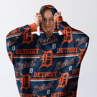 Detroit Tigers Pegasus Wave Ultra Soft Fan Cape