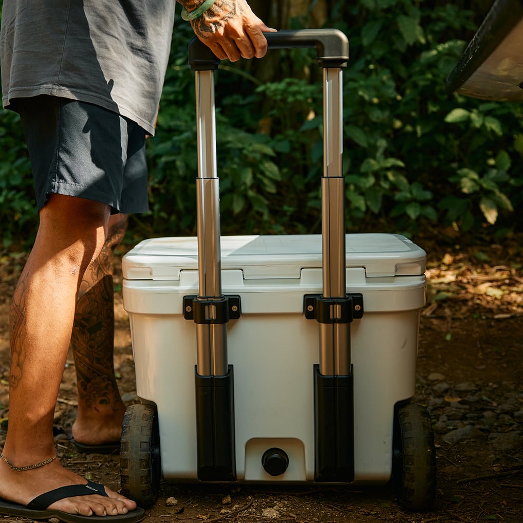 Florida Gators YETI Roadie 32 Wheeled Cooler