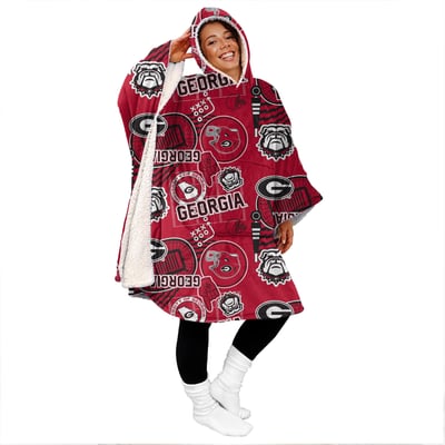 Georgia Bulldogs Pegasus Mashup 50" x 70" Bloncho Sherpa Fan Cape