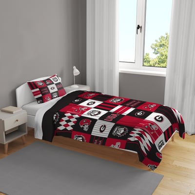 Georgia Bulldogs Pegasus Patchwork Plaid Two-Piece Twin/Twin XL Bed in a Bag Set