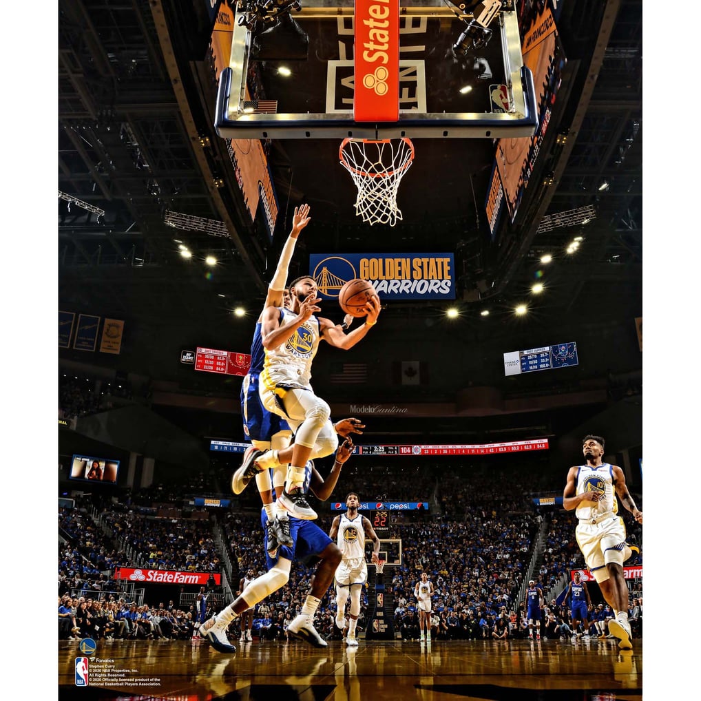 Stephen Curry Golden State Warriors Fanatics Authentic Unsigned Layup Photograph