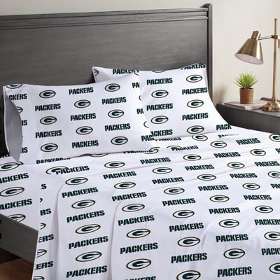 Green Bay Packers Pegasus Four-Piece Queen Sheet Set