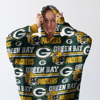 Green Bay Packers Pegasus Wave Ultra Soft Fan Cape