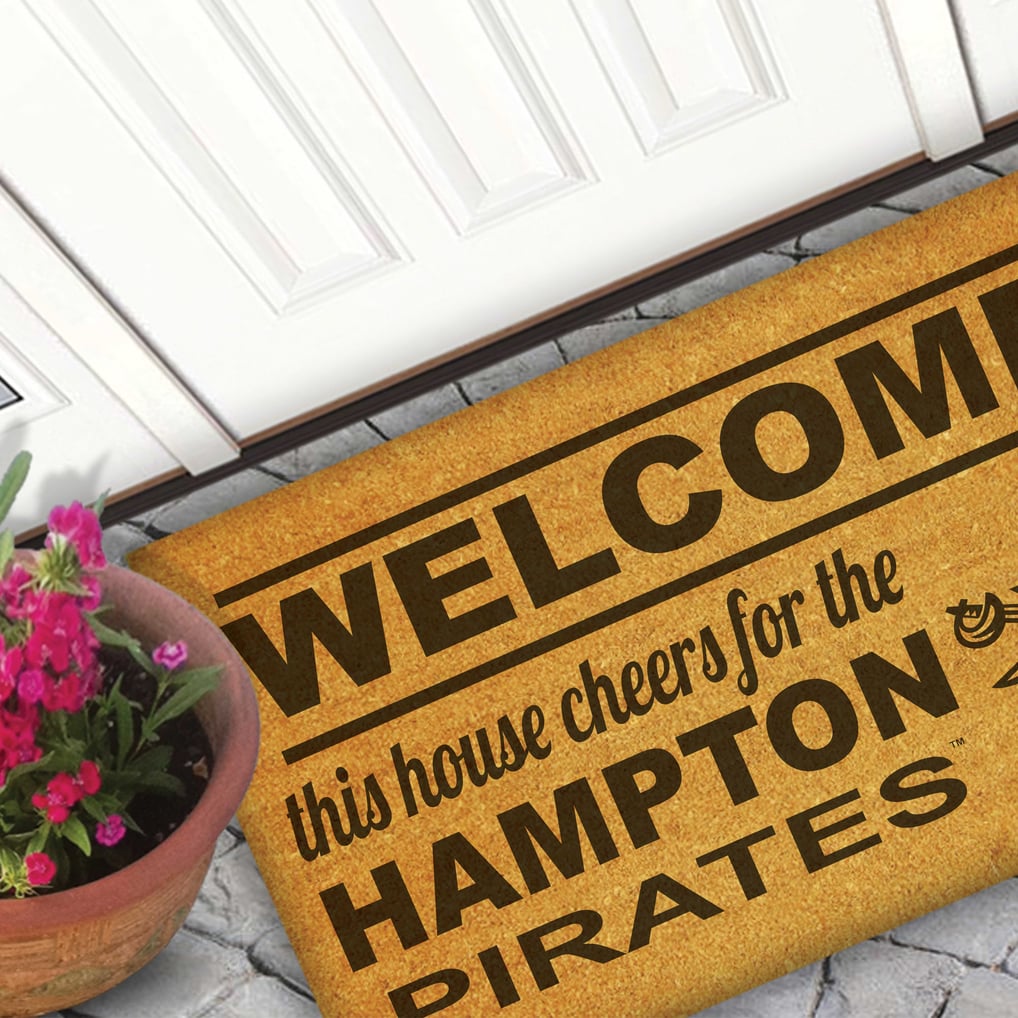Hampton Pirates 18" x 30" Welcome Doormat