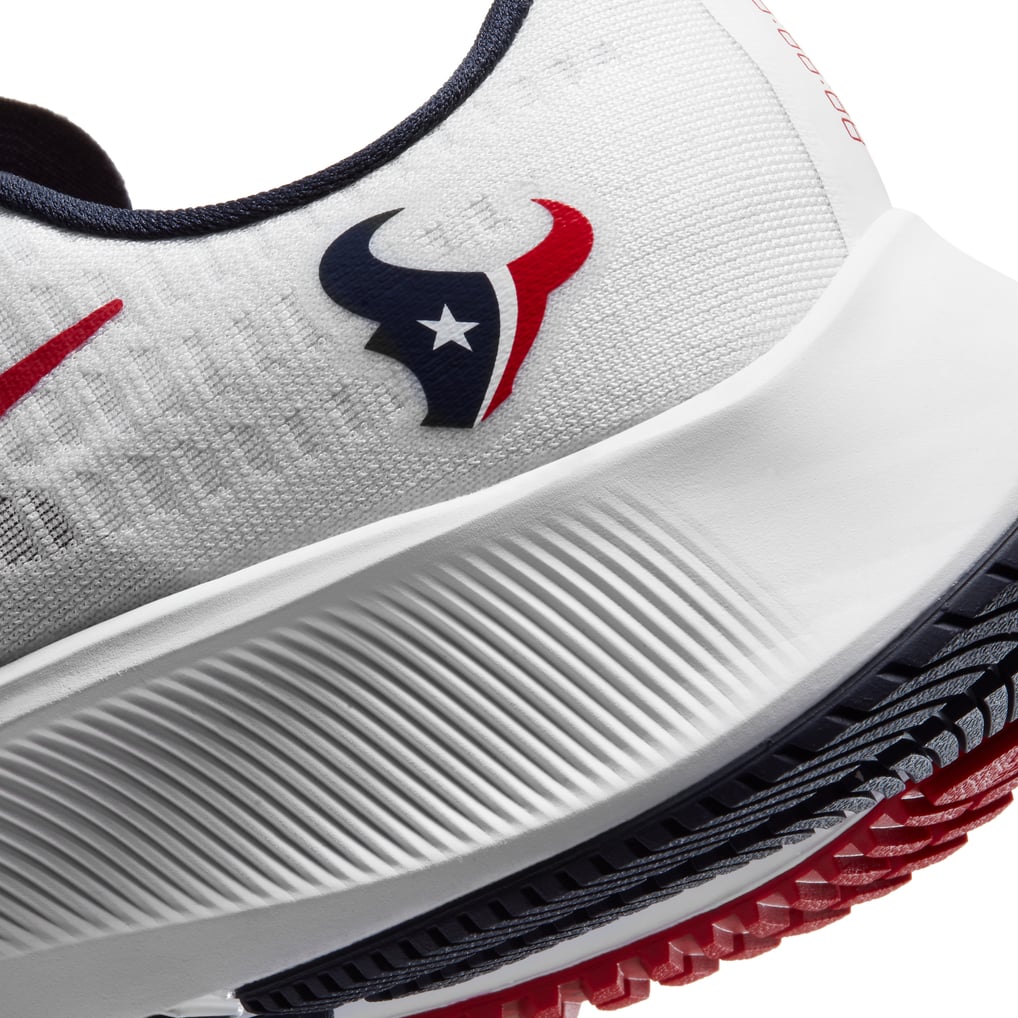 Nike Air Zoom Pegasus 37 White Red Houston Texans NFL Men Sz 10.5 Running Shoes Unisex Houston Texans Nike White Zoom Pegasus 37 Running Shoe main image 4