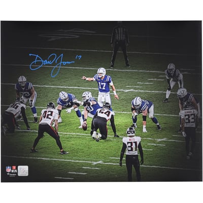 Daniel Jones Indianapolis Colts Autographed Fanatics Authentic 16" x 20" Pointing at the Line of Scrimmage Spotlight Photograph 
