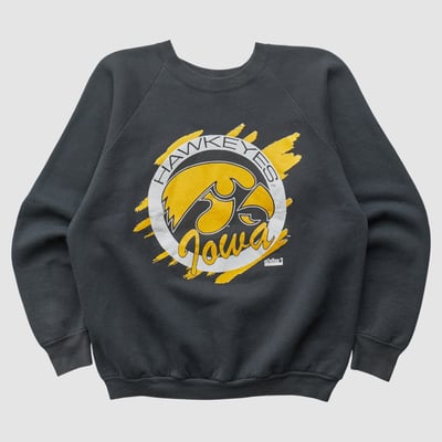 Iowa Hawkeyes Fruit of the Loom 90s Pullover Sweatshirt - Black - S by Fanatics Real Vintage