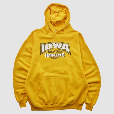 Iowa Hawkeyes Jerzees 2000s Hooded Pullover Sweatshirt - Yellow - M by Fanatics Real Vintage