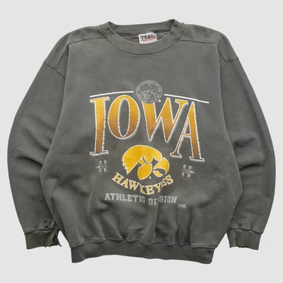 Iowa Hawkeyes Team Edition Apparel 90s Pullover Sweatshirt - Charcoal - XL by Fanatics Real Vintage