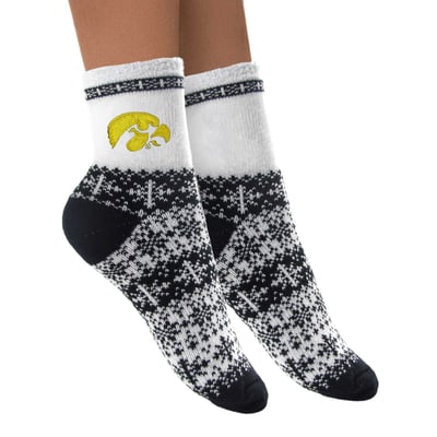 Iowa Hawkeyes ZooZatz Women's Fuzzy Holiday Crew Socks