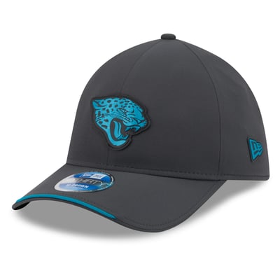 Jacksonville Jaguars New Era 2026 Sideline Cold Weather  39THIRTY M-Crown Stretch Hat - Charcoal