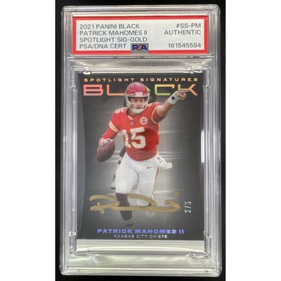 2021 Panini Black Spotlight Gold Patrick Mahomes II Auto /5 PSA Authentic