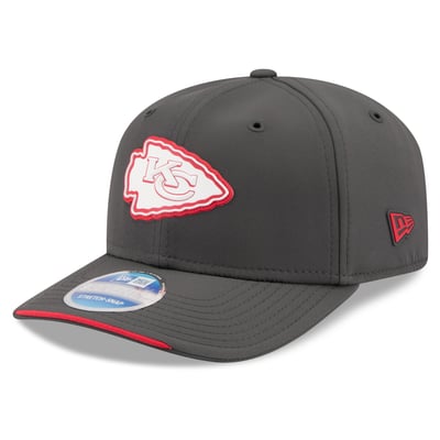 Kansas City Chiefs New Era 2026 Sideline Cold Weather  9SEVENTY Adjustable Hat - Charcoal