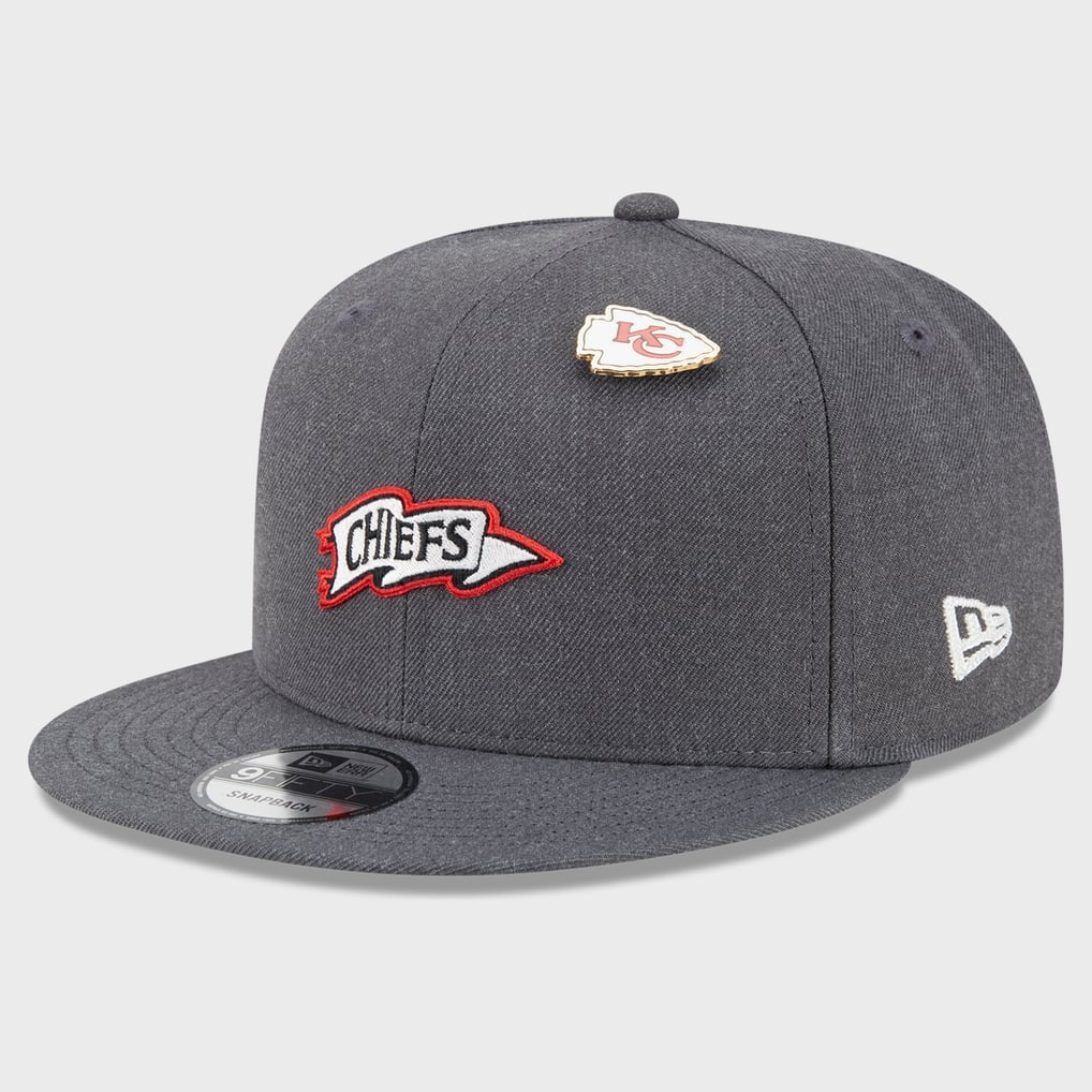 Men's New Era Charcoal Kansas City Chiefs Pennant Pin 9FIFTY Snapback Hat
