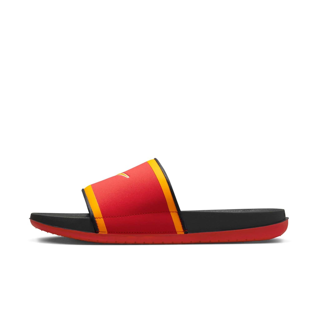 Nike Kansas City Chiefs 2024 Off-Court Slide Sandals display picture 2