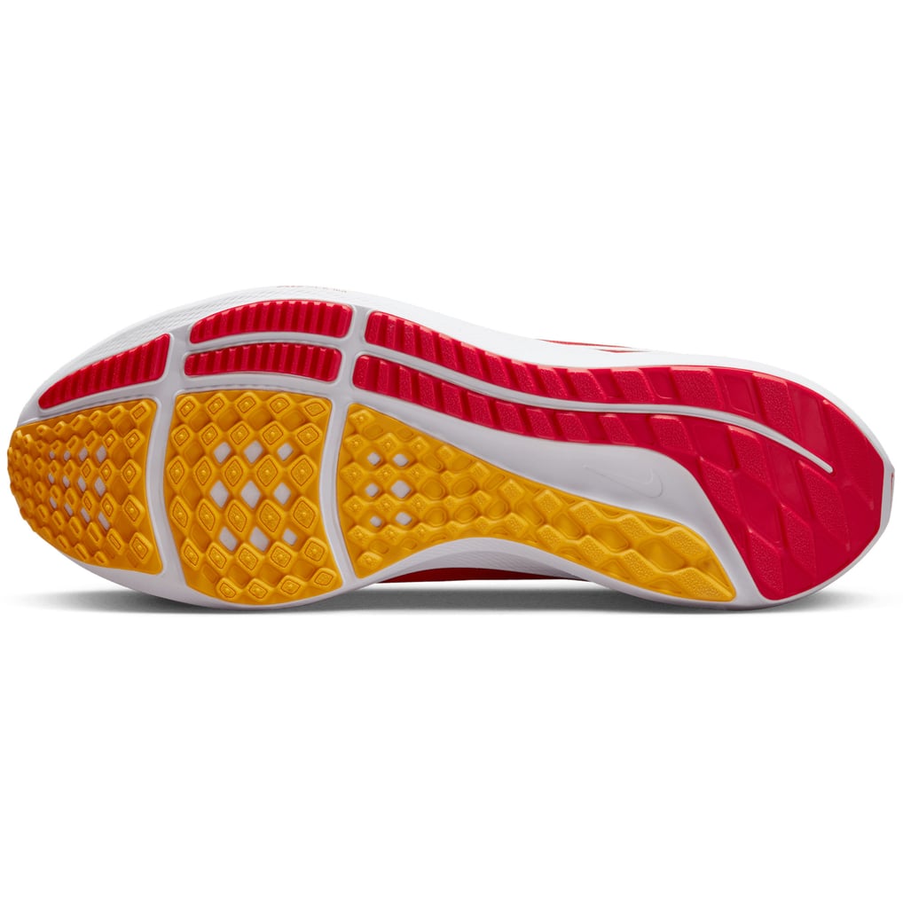 Unisex Nike Red Kansas City Chiefs Zoom Pegasus 39 Running Shoe display picture 1