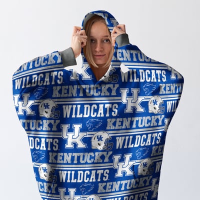 Kentucky Wildcats Pegasus Wave Ultra Soft Fan Cape