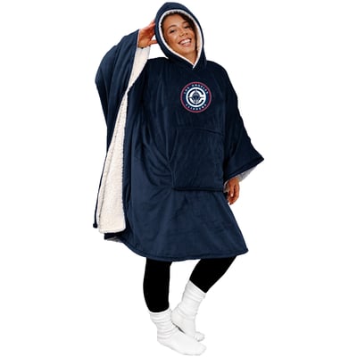 LA Clippers Pegasus Team 50" x 70" Bloncho Sherpa Fan Cape