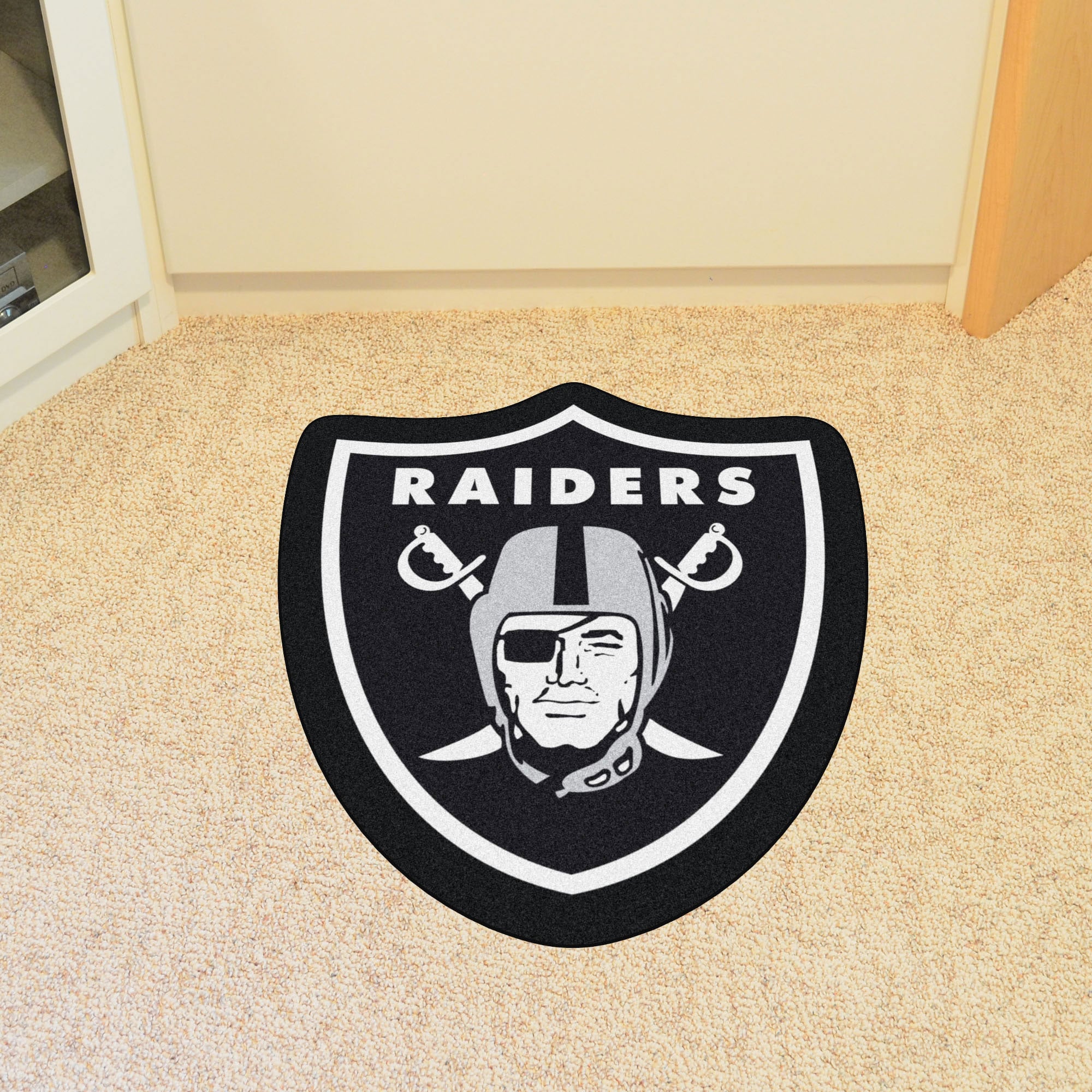 Las Vegas Raiders 36'' x 21'' Mascot Mat